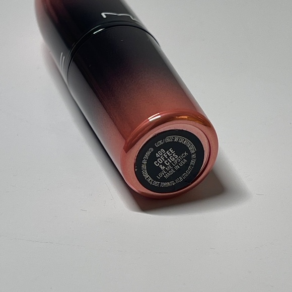 READ NEW RARE MAC love me lipstick full size in 409 Coffee & Cigs Discontinued - Picture 7 of 7